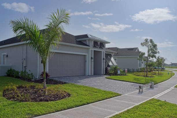 Best Professional Driveway Pavers  in Lake Jackson, TX