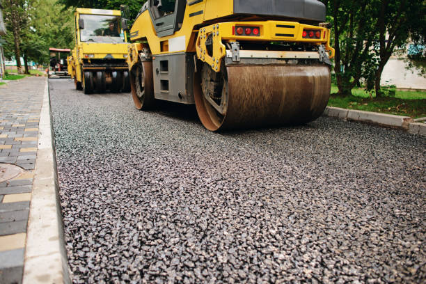 Best Commercial Driveway Pavers  in Lake Jackson, TX